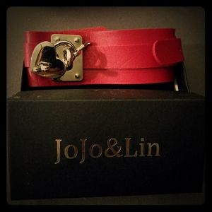 Jojo & Lin Red leather Choker